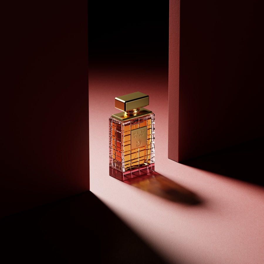 Safari Black Single Full Shot